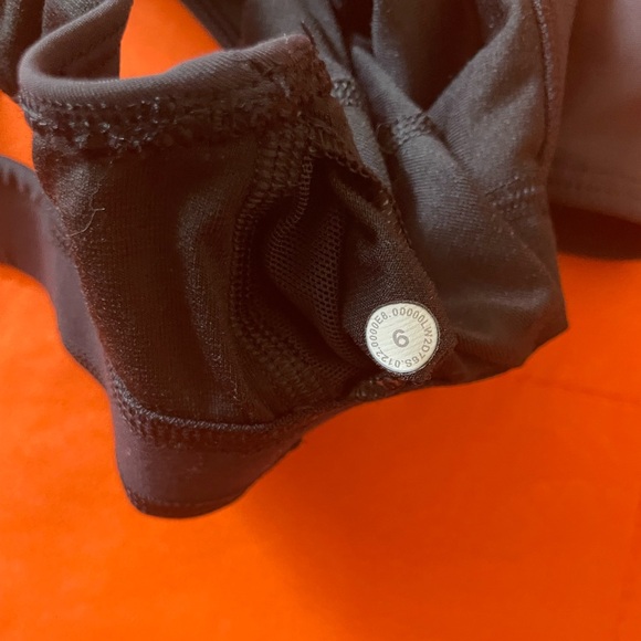Lululemon Sports Bra Womens 6 Black Athletic Energy Bra Long - Picture 3 of 5